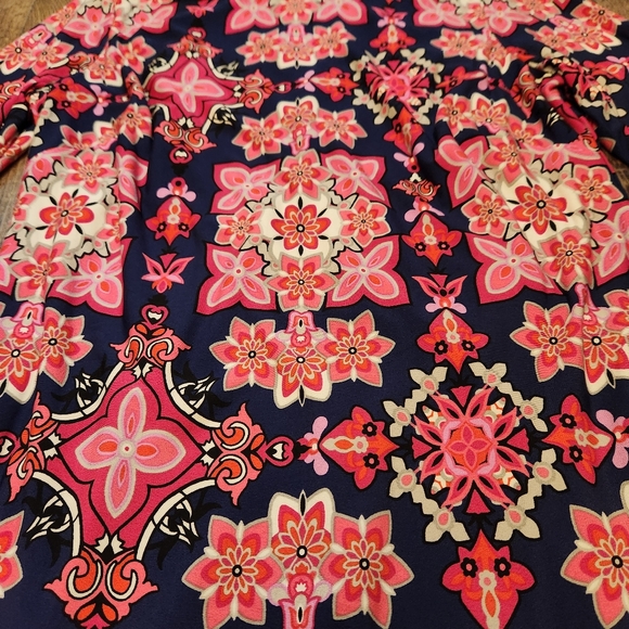 Vince Camuto Dress - Picture 2 of 5